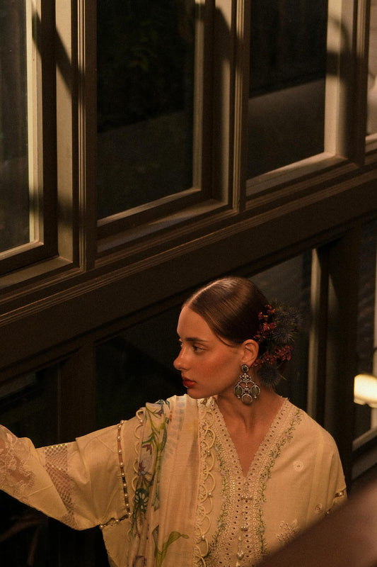 Sana Safinaz 10-A Luxury Lawn Stitched