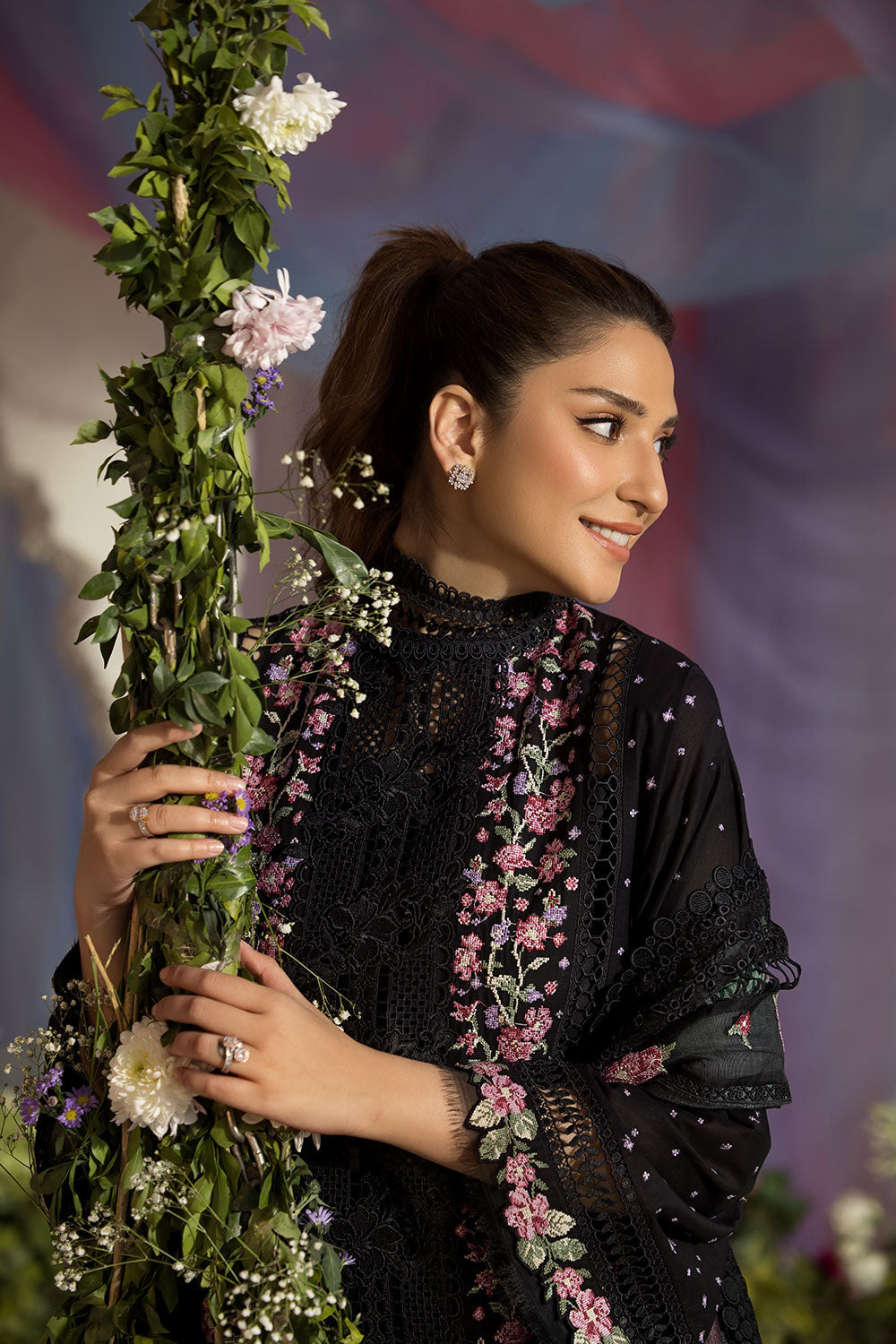 Sobia Nazir 4-B Luxury Lawn Stitched
