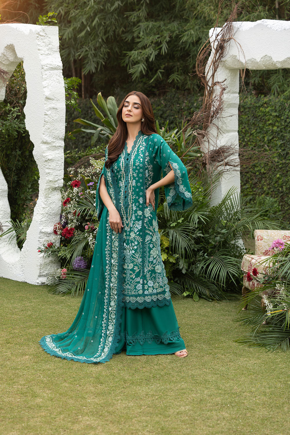 Sobia Nazir 8B Luxury Lawn Stitched