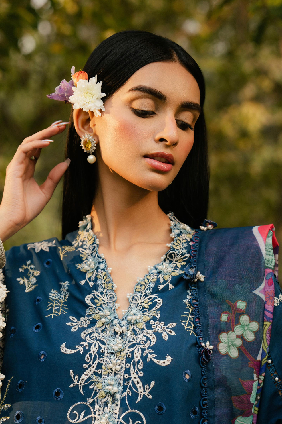 Sana Safinaz 9-B Luxury Lawn Stitched (2025)