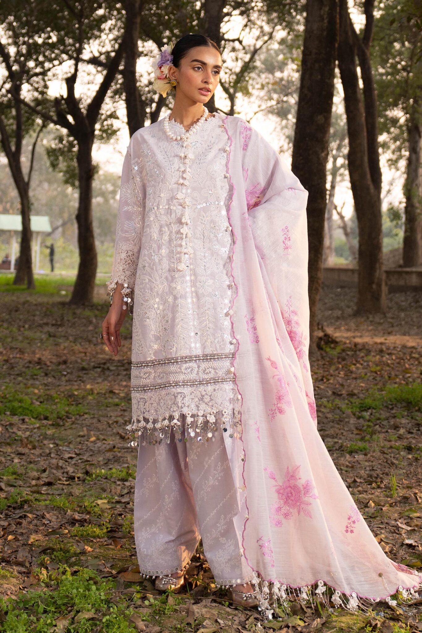 Sana Safinaz 2-B Luxury Lawn Stitched