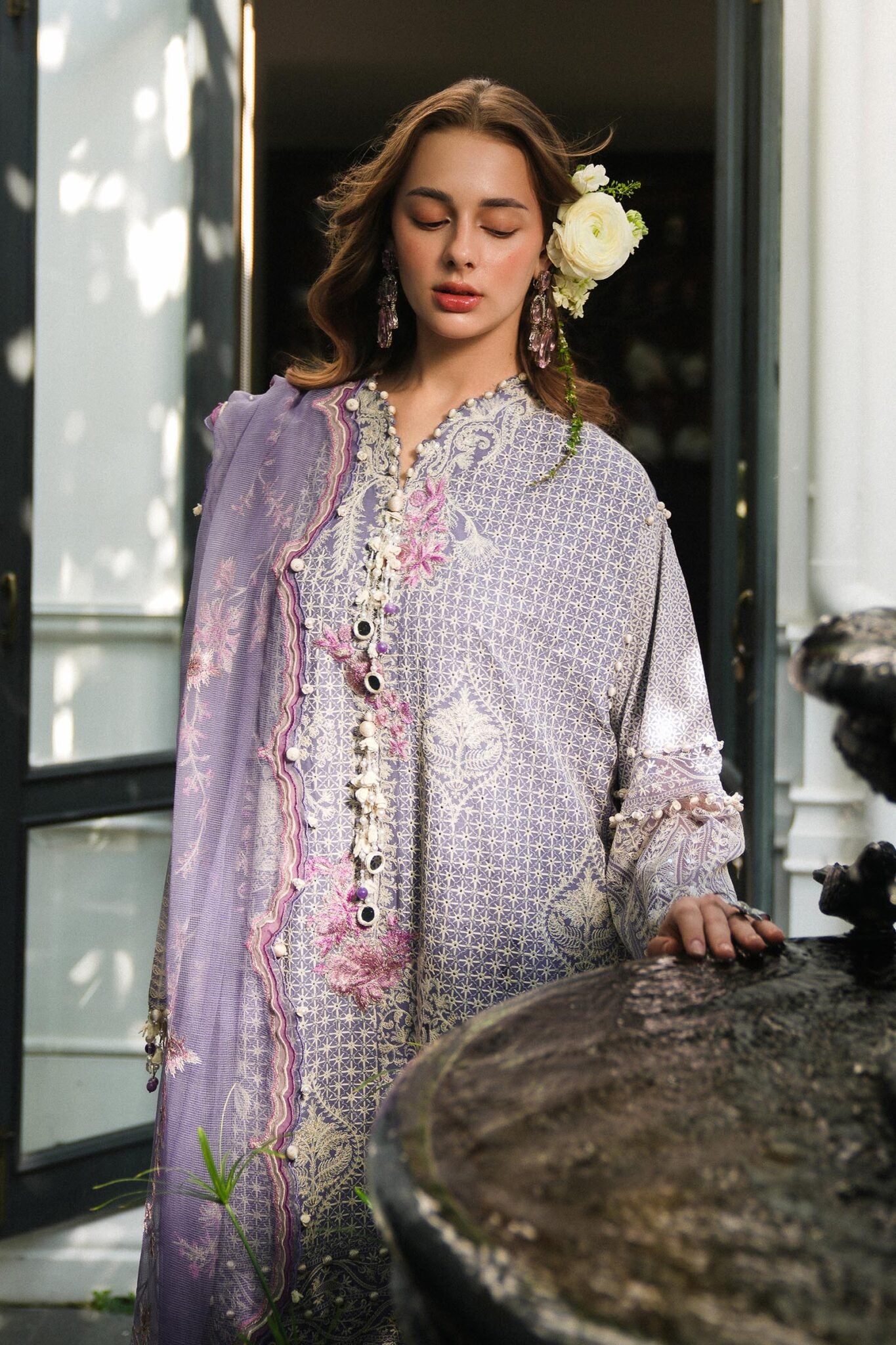 Sana Safinaz 4-B Luxury Lawn Stitched