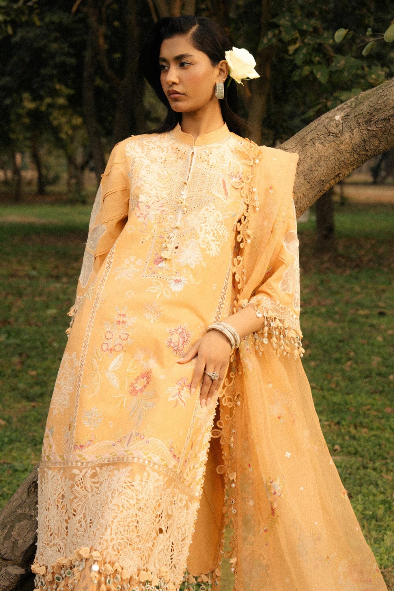 Sana Safinaz 8-B Luxury Lawn Stitched
