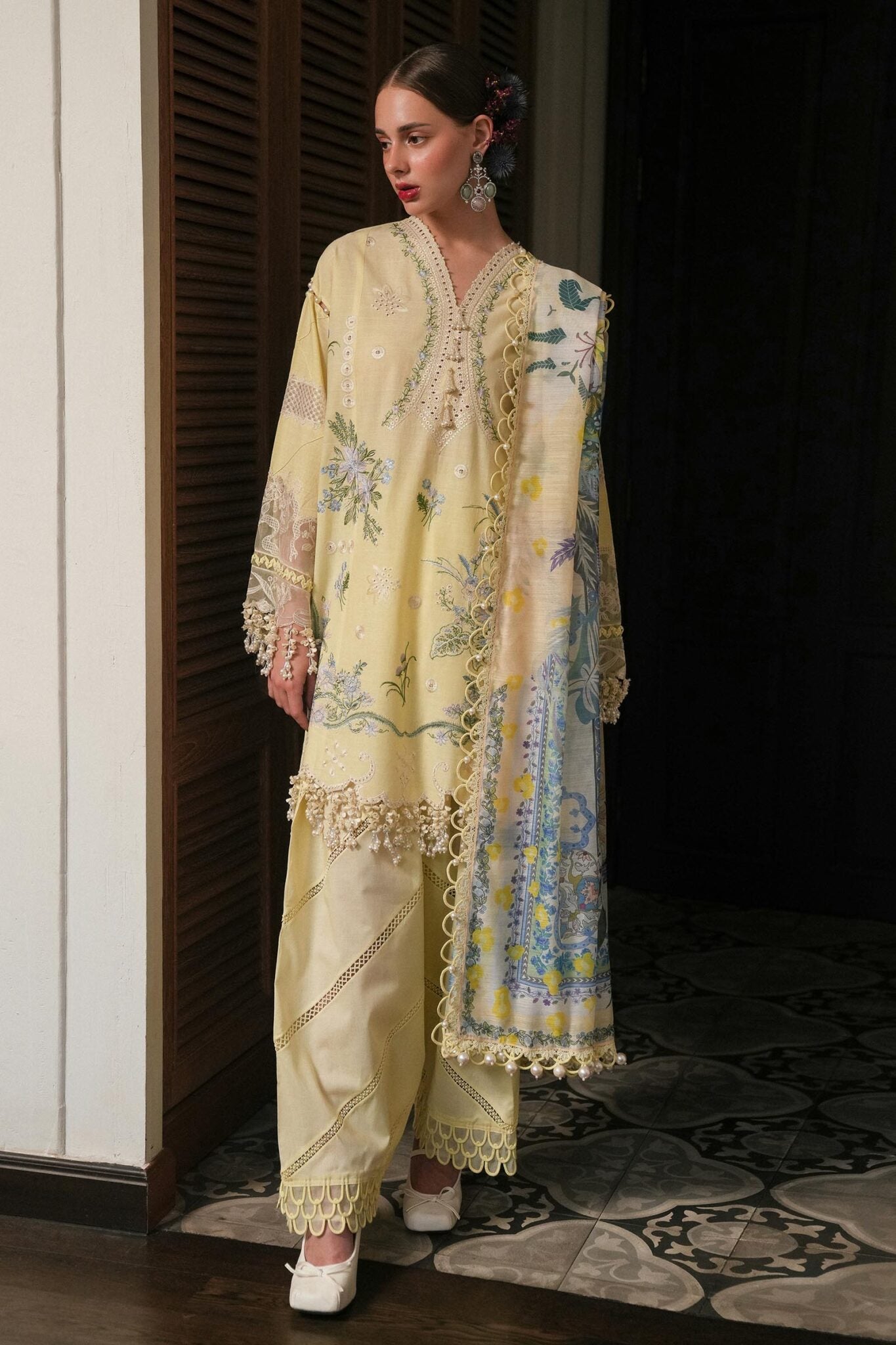 Sana Safinaz 10-A Luxury Lawn Stitched